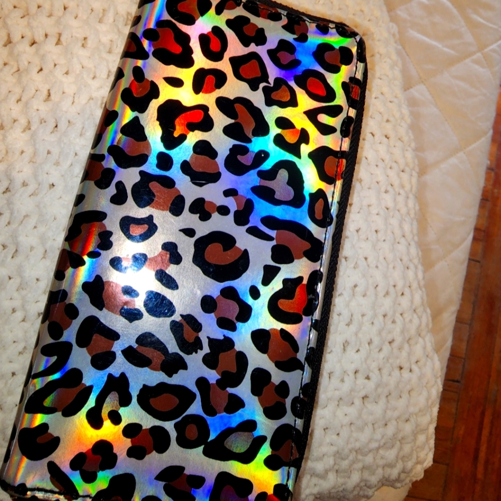Holographic Wallet